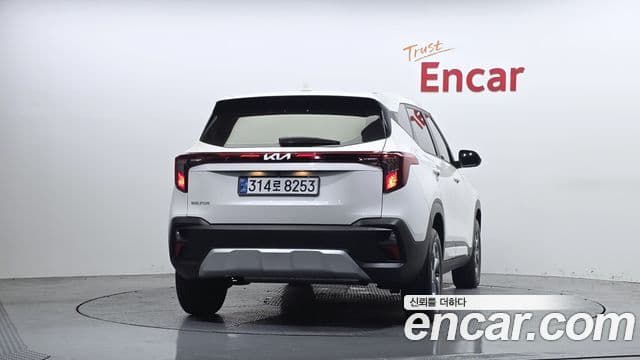 Kia Seltos 2025 — ფოტო 4/20