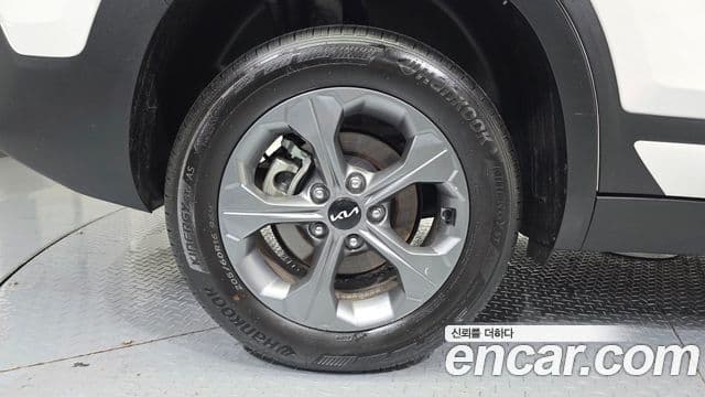 Kia Seltos 2025 — ფოტო 5/20