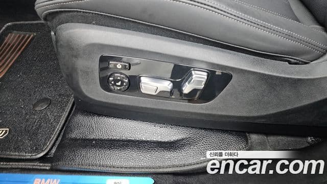 BMW X7 2024 — Photo 6/38