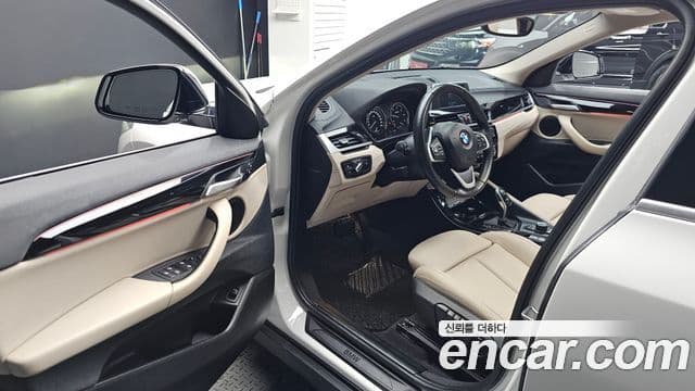 BMW X2 2020 — Şəkil 10/20