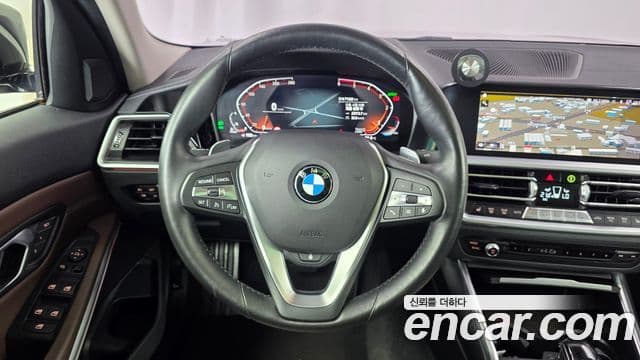 BMW 3 Series 2019 — Şəkil 12/30