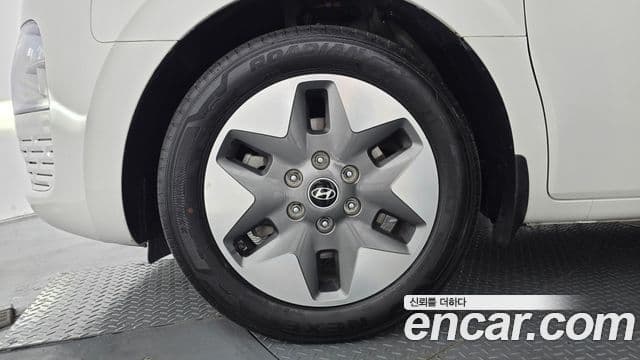 Hyundai Staria 2025 — Şəkil 5/20