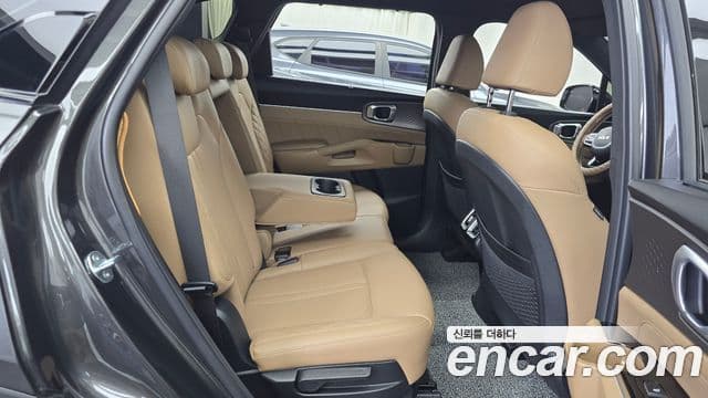 Kia Sorento 2024 — Şəkil 11/20