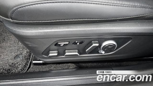 Hyundai Grandeur Hybrid 2023 — ფოტო 5/35