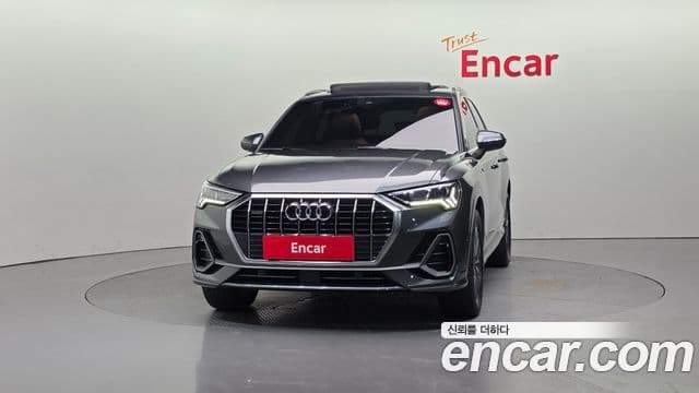 Audi Q3 2022 — Photo 2/31