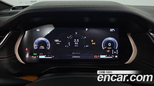 Jeep Grand Cherokee 2021 — Фото 6/20