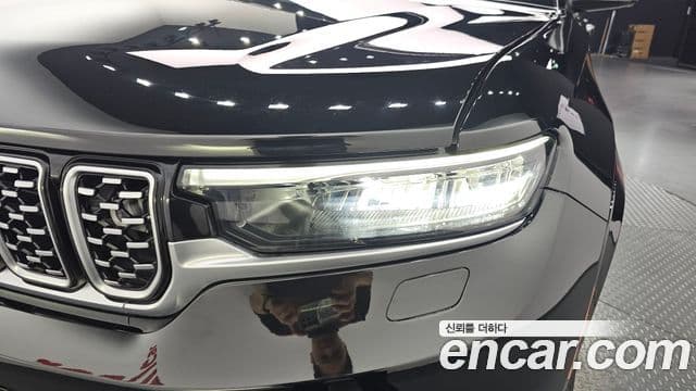 Jeep Grand Cherokee 2021 — Photo 2/30