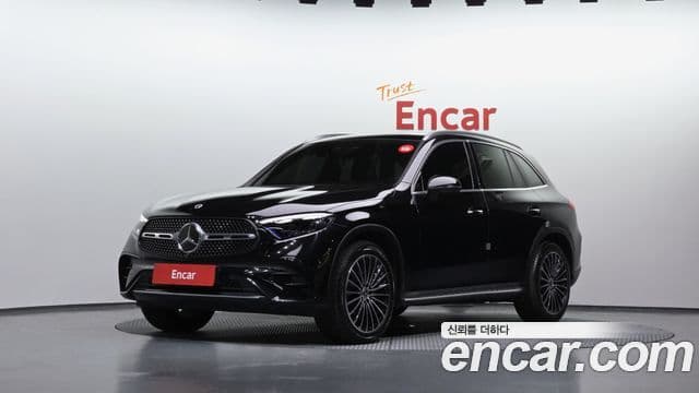 Mercedes-Benz GLC-Class 2023 — Фото 1/20