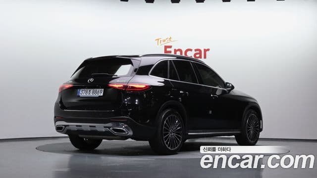 Mercedes-Benz GLC-Class 2023 — Фото 2/20