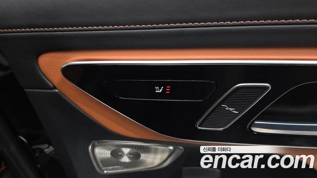 Mercedes-Benz GLC-Class 2023 — Фото 18/20