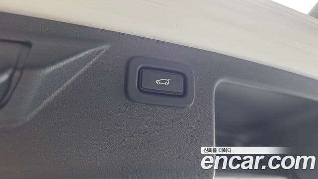 Land Rover Discovery Sport 2021 — Şəkil 17/33