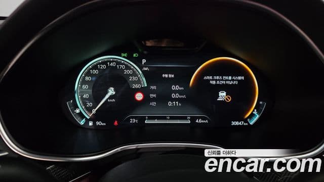 Genesis Electrified G80 2024 — ფოტო 8/20