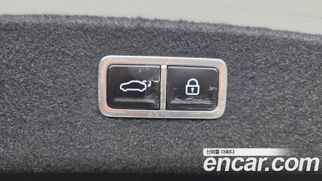 Genesis Electrified G80 2024 — ფოტო 17/20