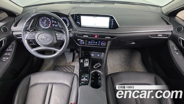 Hyundai Sonata 2021 — ფოტო 7/20