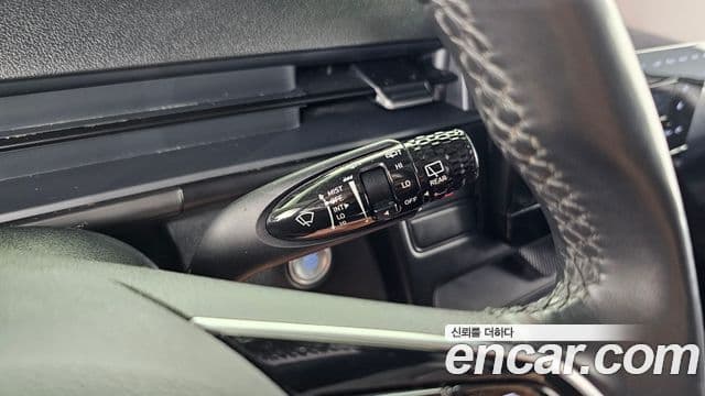 Hyundai Staria 2022 — фото 20 из 20