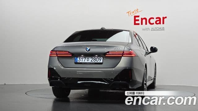 BMW 5 Series 2026 — Şəkil 4/20