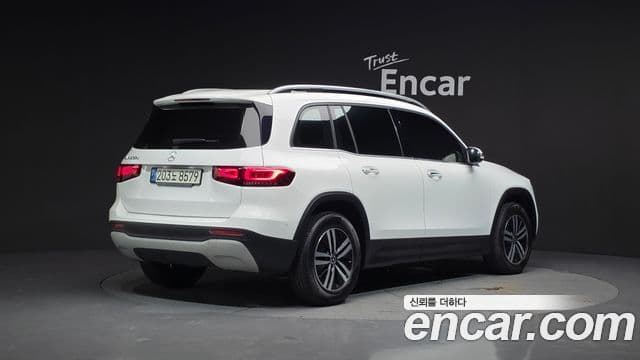 Mercedes-Benz GLB-Class 2021 — Şəkil 2/20