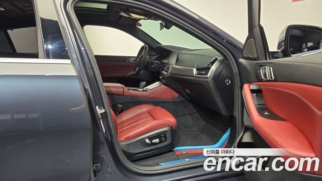 BMW X6 2021 — Şəkil 21/34