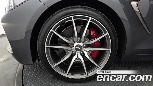 Genesis G70 2019 — Şəkil 5/20