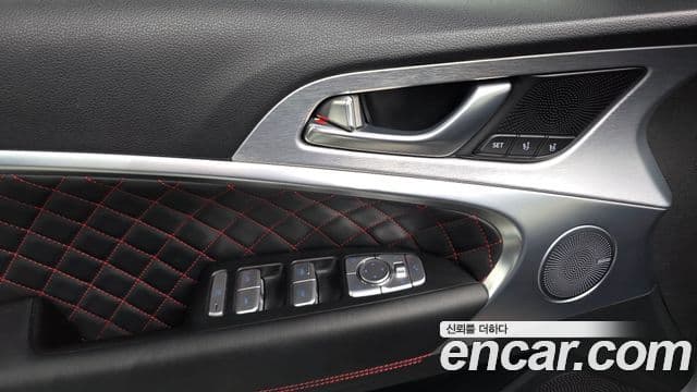 Genesis G70 2019 — Şəkil 19/20