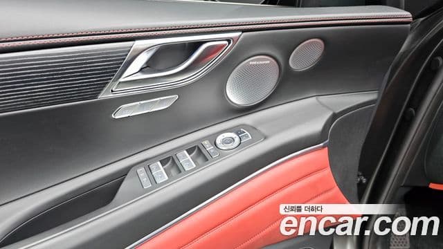 Genesis GV80 Coupe 2025 — Photo 10/31