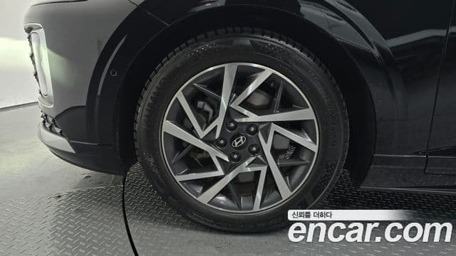 Hyundai Grandeur 2023 — ფოტო 5/20