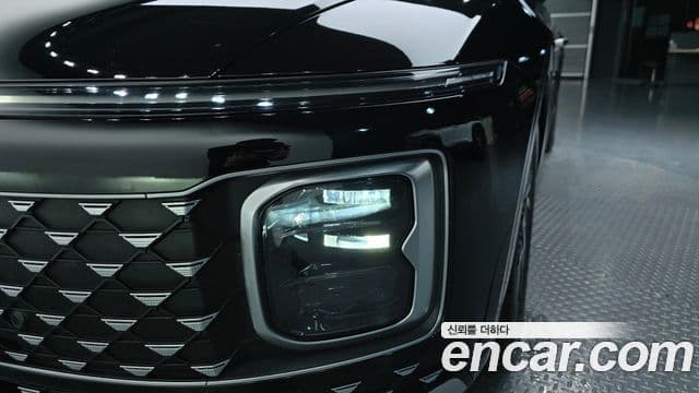 Hyundai Grandeur Hybrid 2023 — Photo 12/32