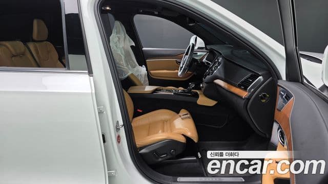 Volvo XC90 2020 — Şəkil 11/20