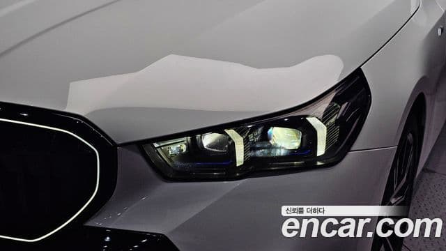 BMW 5 Series 2024 — Şəkil 10/31