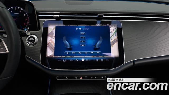 Mercedes-Benz E-Class 2024 — ფოტო 13/20