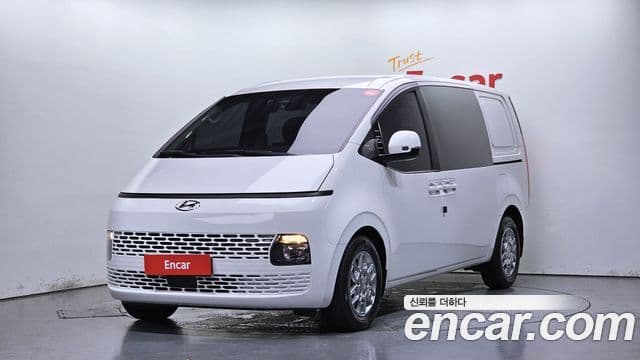 Hyundai Staria 2022 — Şəkil 1/20