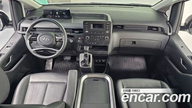 Hyundai Staria 2022 — Şəkil 7/20