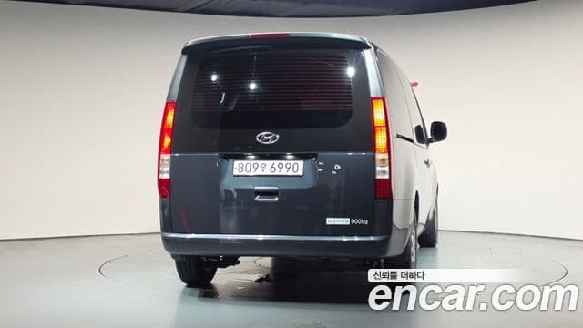 Hyundai Staria 2024 — ფოტო 4/20