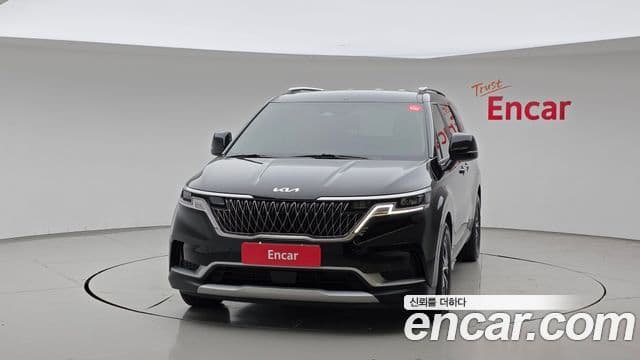Kia Carnival 2023 — ფოტო 3/20