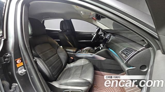 Renault Samsung SM6 2023 — Photo 18/32