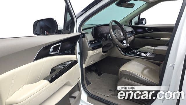 Kia Carnival 2021 — Şəkil 10/20