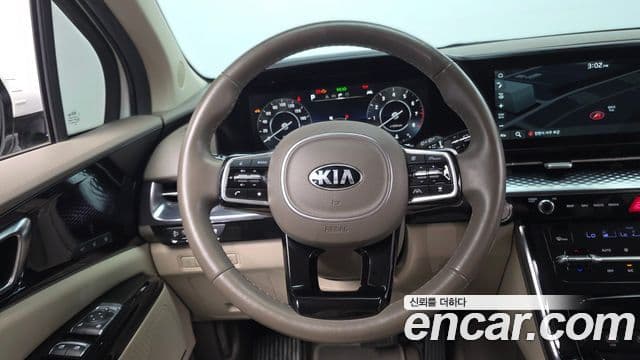 Kia Carnival 2021 — Şəkil 13/20