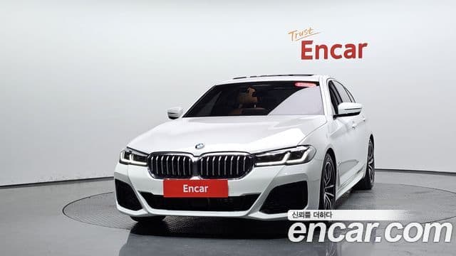 BMW 5 Series 2022 — ფოტო 3/20
