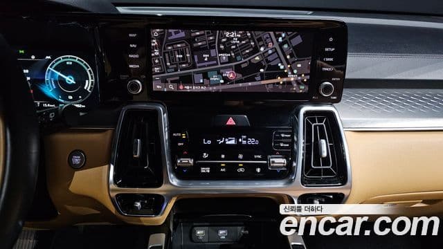 Kia Sorento 2022 — Şəkil 15/20