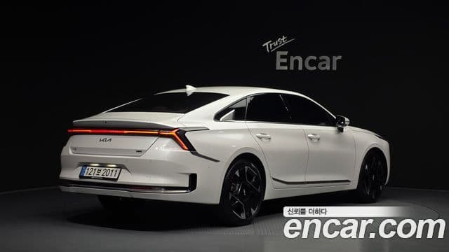 Kia K8 2025 — Şəkil 2/20