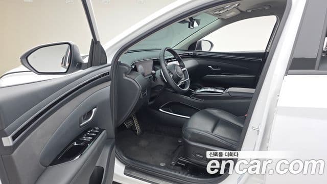 Hyundai The New Tucson 2023 — фото 10 из 20