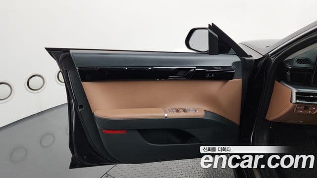 Hyundai Grandeur 2023 — Şəkil 12/20
