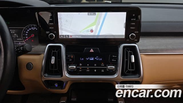 Kia Sorento 2020 — фото 14 из 20