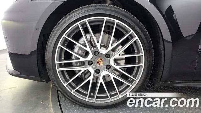 Porsche Panamera 2024 — Şəkil 5/20
