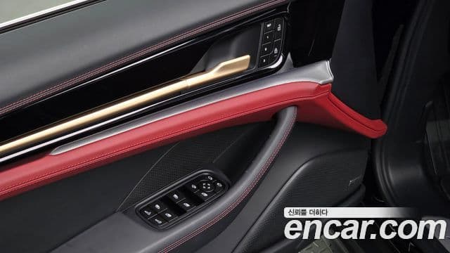 Porsche Panamera 2024 — Şəkil 16/20