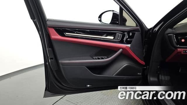 Porsche Panamera 2024 — Photo 36/39