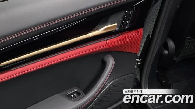 Porsche Panamera 2024 — Photo 33/39