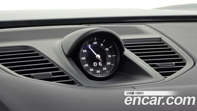 Porsche Panamera 2024 — Photo 38/39