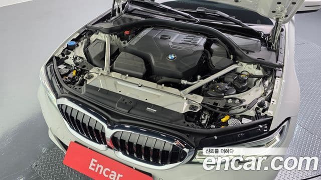 BMW 3 Series 2022 — Şəkil 6/20