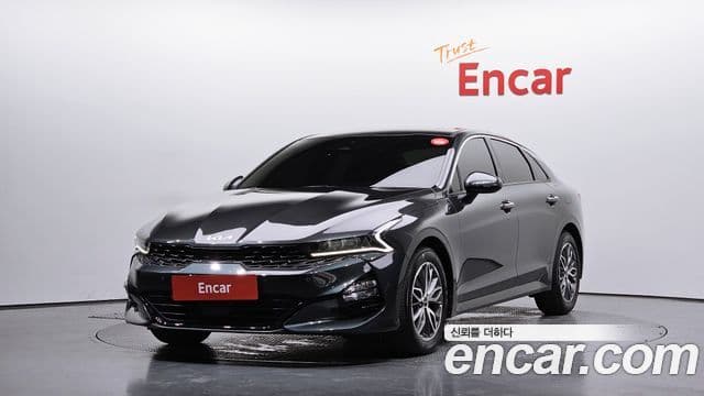 Kia K5 2023 — Şəkil 1/20